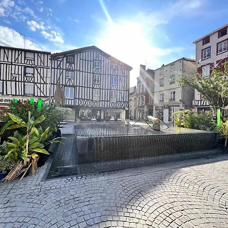 Big Private Lodging In Center Appartement